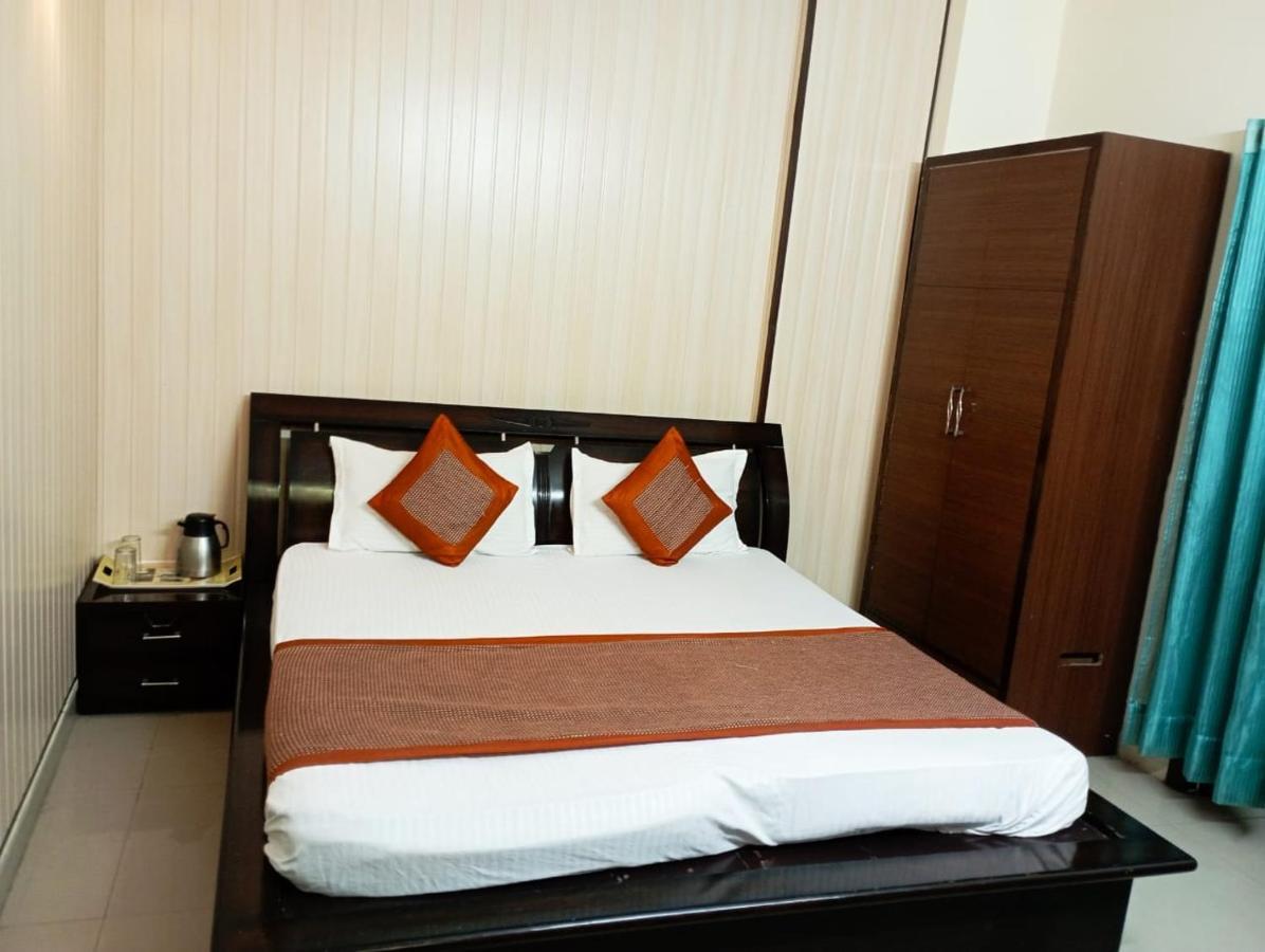 Hotel Home Stay Dwarka Delhi  Exterior photo