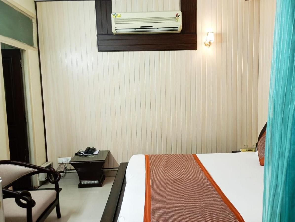 Hotel Home Stay Dwarka Delhi  Exterior photo