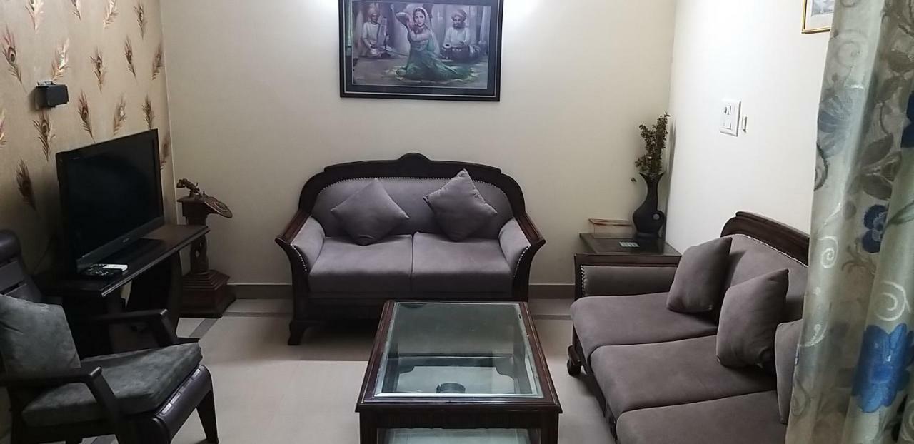 Hotel Home Stay Dwarka Delhi  Exterior photo